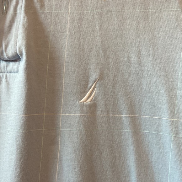☀️☀️ Nautica men’s M light blue polo, shirt sleeve, excellent condition - Picture 3 of 3